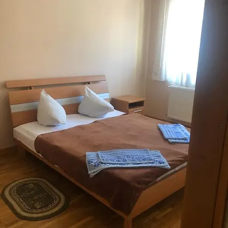 Tur Gotel Otel *
